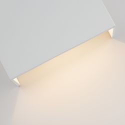 Архитектурный светодиодный светильник Maytoni Twist O040WL-L11W3K