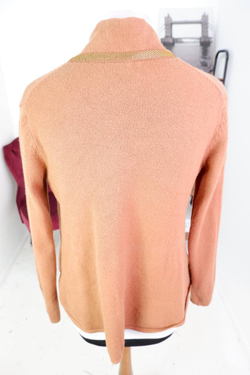 Кардиган модного оттенка, визуально на 46 размер