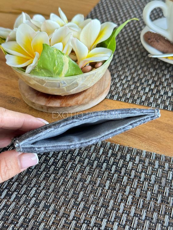 Картхолдер из кожи крокодила WA-209