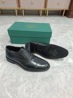 Men's black brogues Church's shoes are one of the most famous and popular English brands of men's and women's shoes. This model is made of genuine leather, with it completely. And the upper, sole, laces and insole are made of leather.