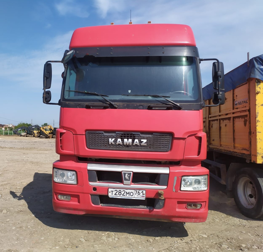 КамАЗ 5490 4x2 Седельный тягач 5490-022-87(S5) (Дизельный, 11,9 л, 401 л.с., МТ)
