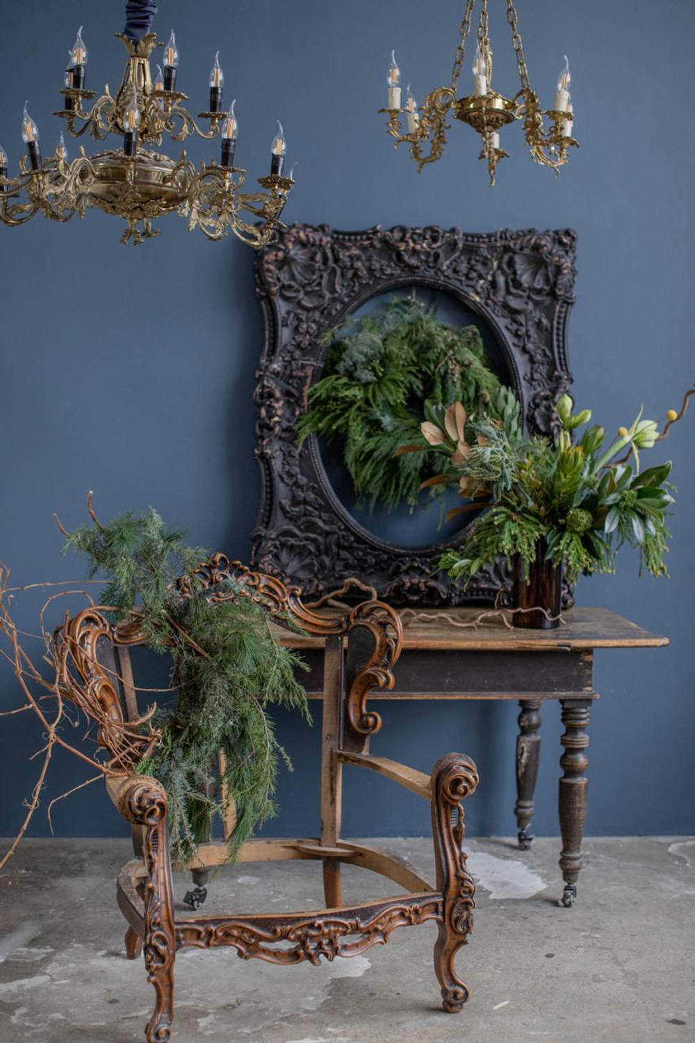 Букет символ года Green wooden snake