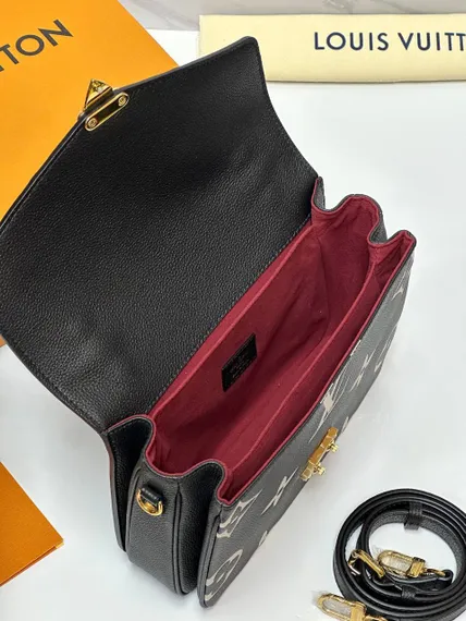 Сумка Louis Vuitton Pochette Metis черный