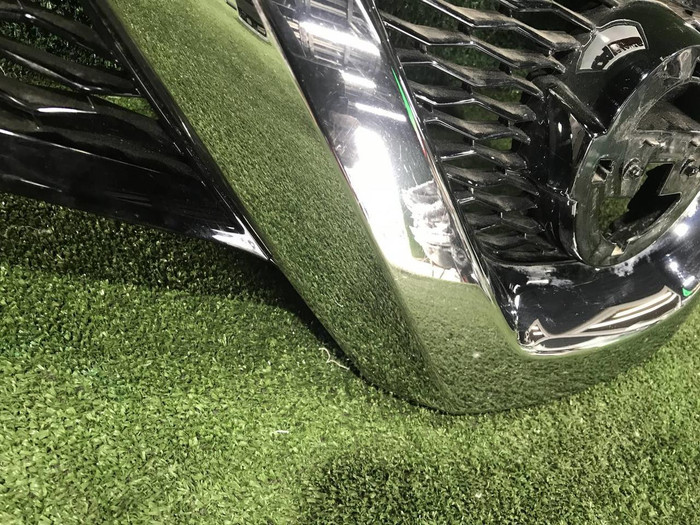 Решетка радиатора Nissan X-Trail T32 (2013-2019)