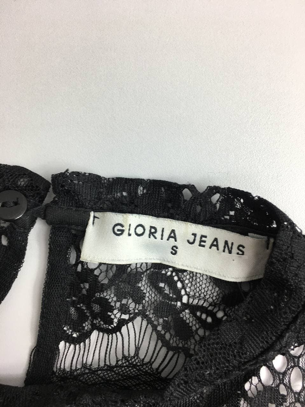 Платье Gloria Jeans с кружевом 44 размер