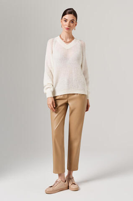 23166 Джемпер женский (молочный)