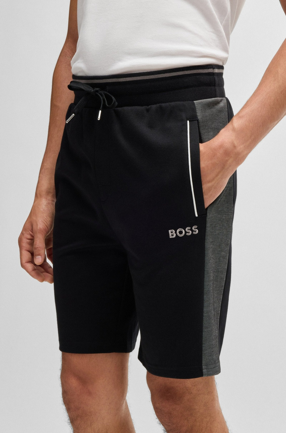 Шорты мужские BOSS Tracksuit Short 10269555 01