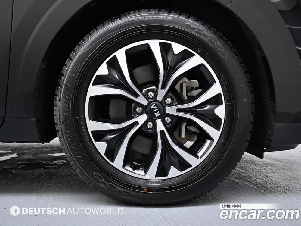 Kia Carnival (Sedona) 4 Generation 9-и местный Noblesse (11.2020)