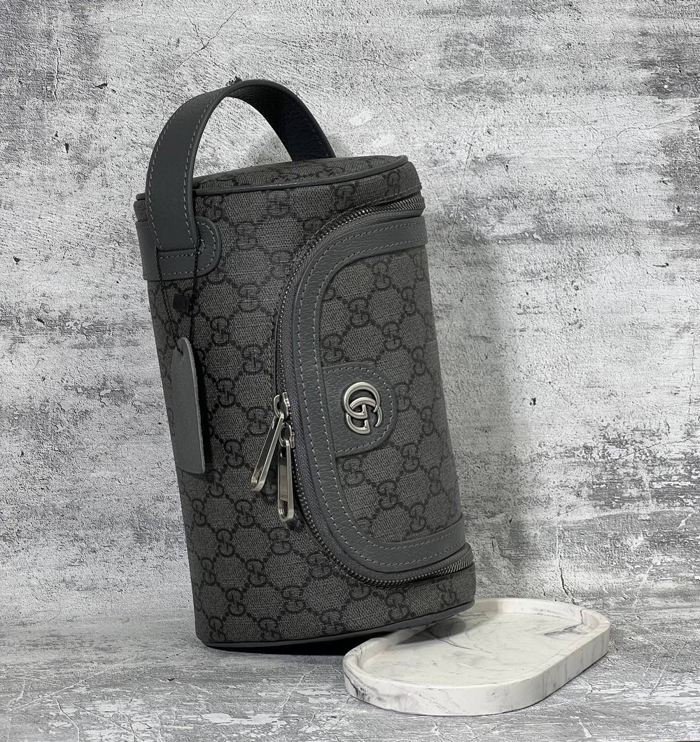 Нессер Gucci