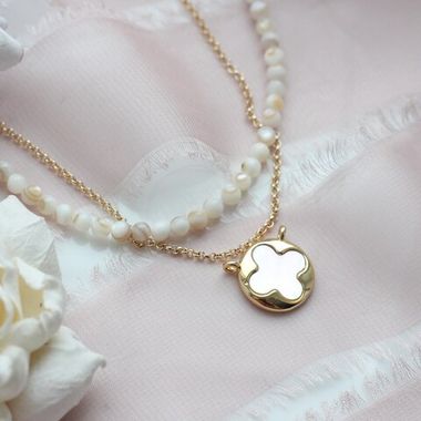 ПОДАРОК!!! Коннектор Клевер круглая с перламутром, 15 мм, позолота, П557