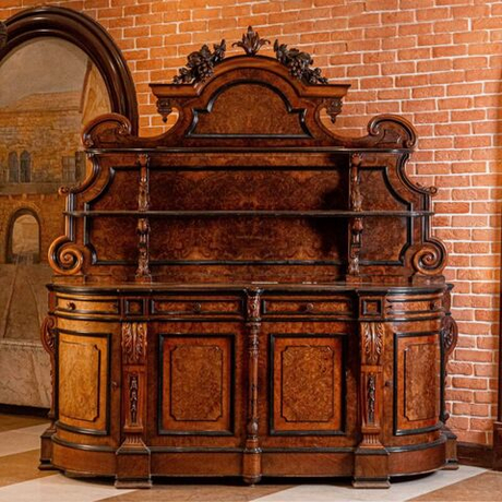 Винтаж: Дрессуар в стиле Ренессанс