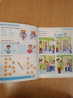 Family and Friends 2nd Edition Starter. Class Book
