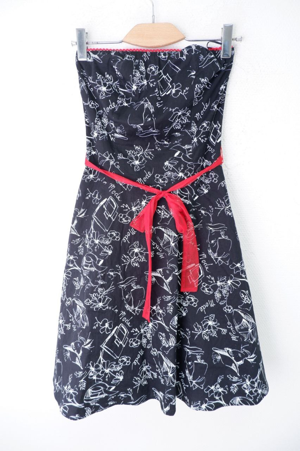 Платье Ruby Rox красивое 40 размер