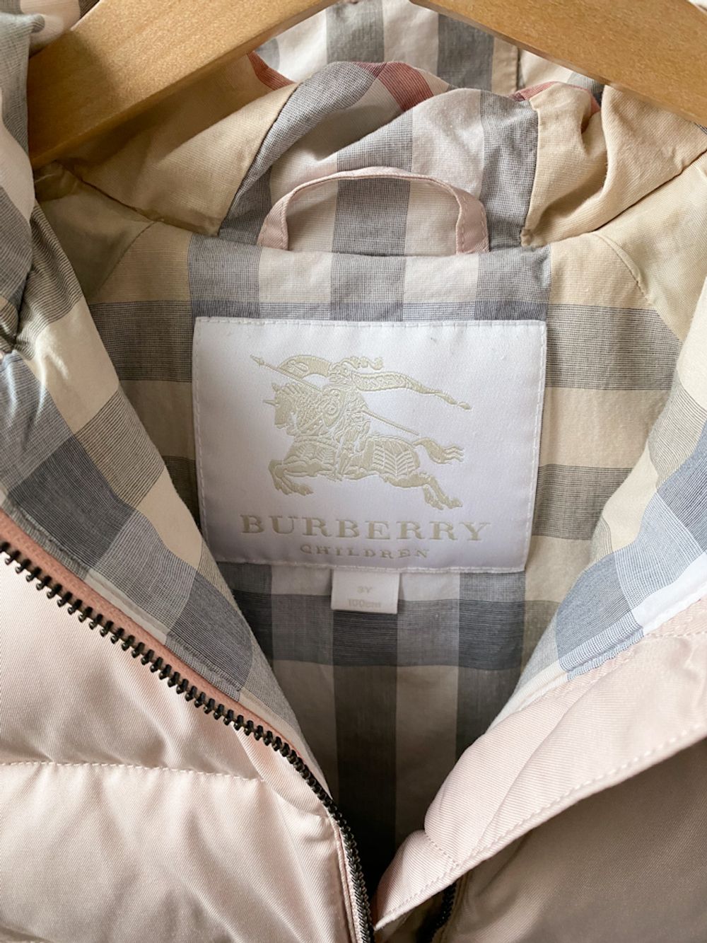 Пуховая куртка Burberry, 98