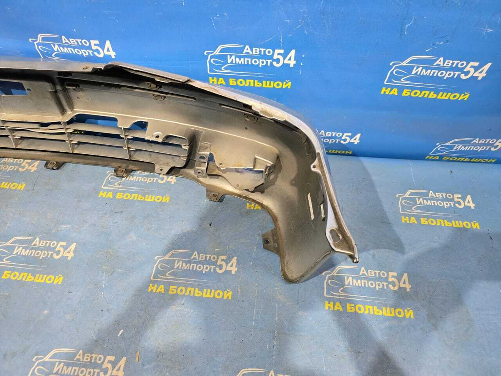 Бампер передний TOYOTA PROGRES 2001-2007