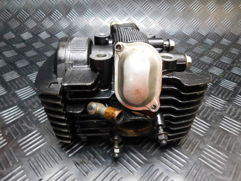 Головка цилиндра задняя Yamaha Drag Star XVS1100 Classic VP13J 050742