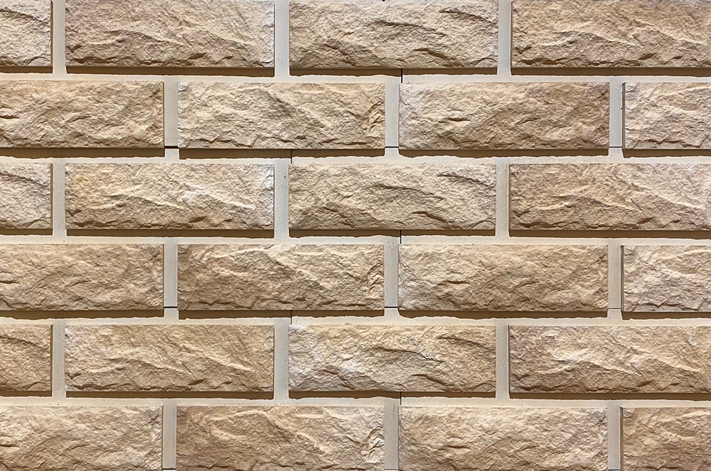 Навесной декоративный камень Каньон, коллекция Сколотый кирпич