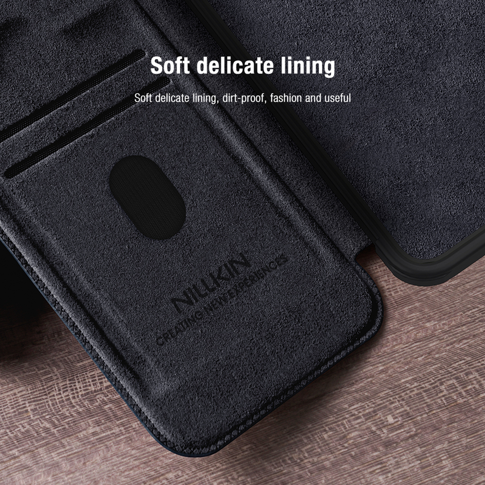 Кожаный чехол книжка черного цвета от Nillkin для Samsung Galaxy S25, серия Qin Pro Leather с сдвижной защитной шторкой для камеры