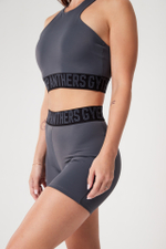 Шорты из компрессионной итальянской ткани