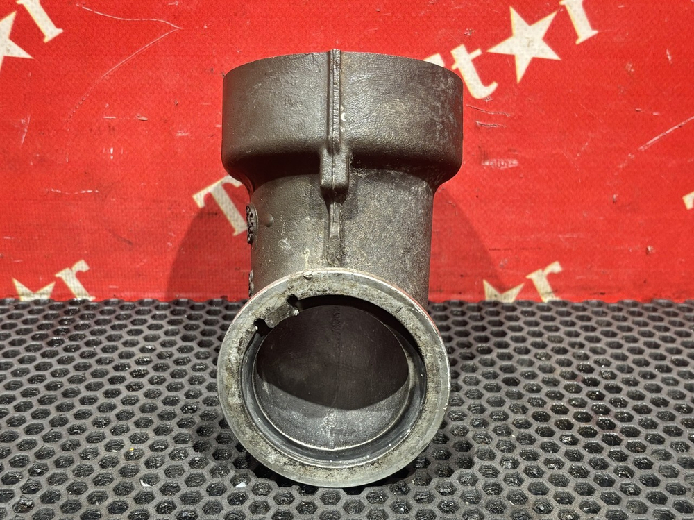 Патрубок интеркулера 2019г.