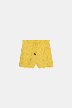 ZARA ШОРТЫ С ПЕРФОРИРОВАННОЙ ВЫШИВКОЙ, ГОРЧИЧНЫЙ