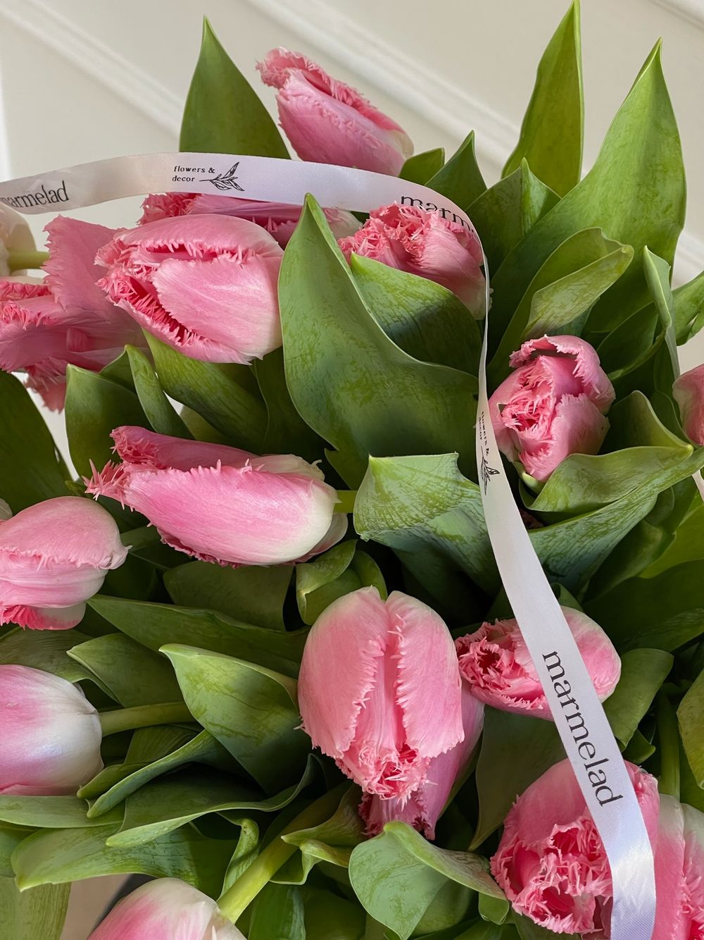 Тюльпаны кружевные - ярко-розовый цвет