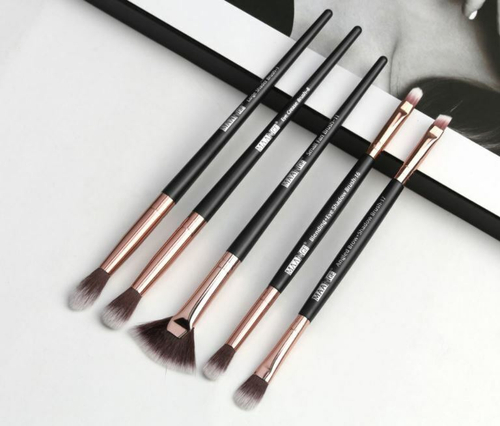 SALE!Набор кистей для макияжа 7 штук, пакет Цвет черный, №17.