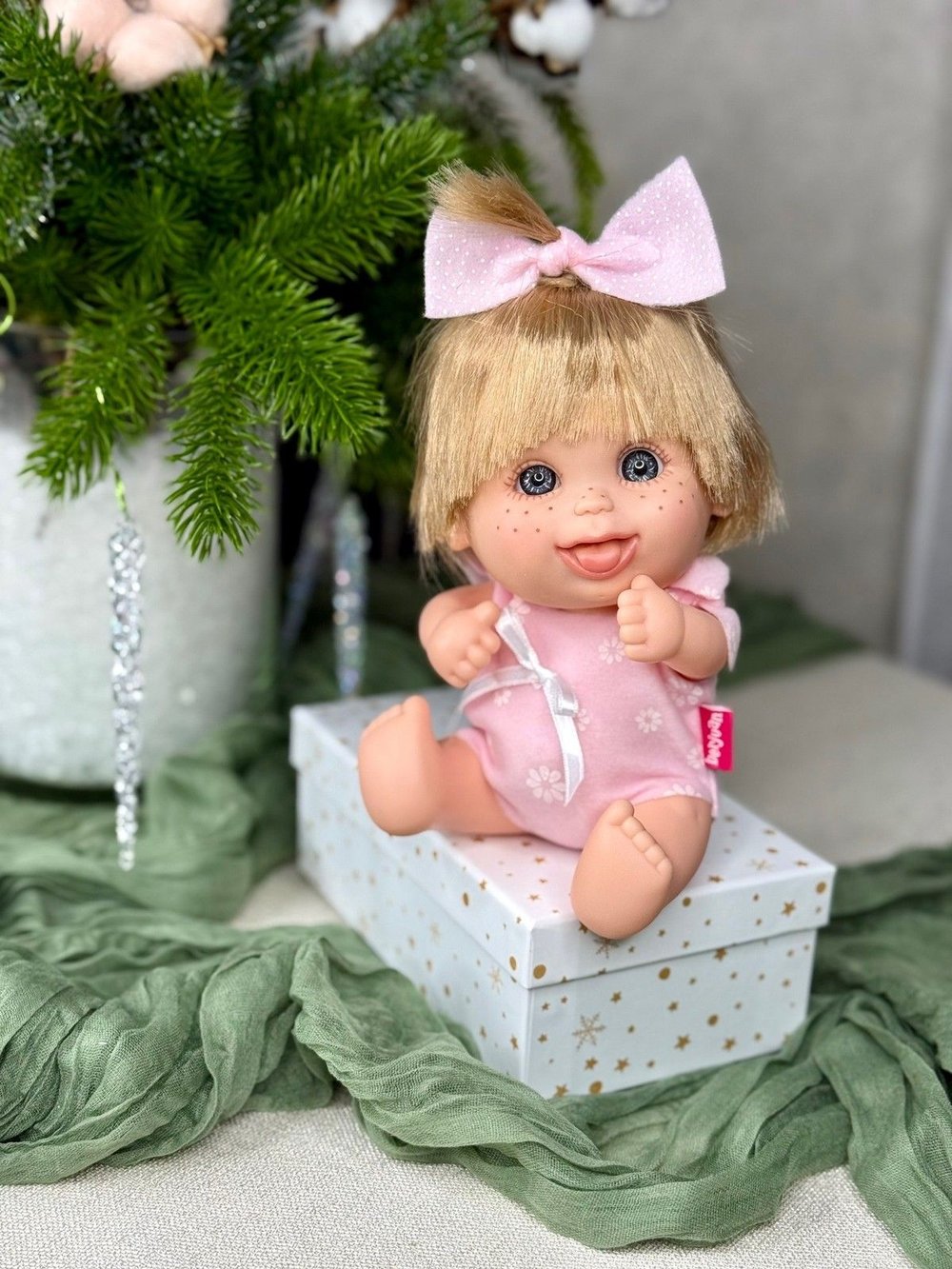 Пупс BERJUAN виниловый 20см Pecosetes (124A8)