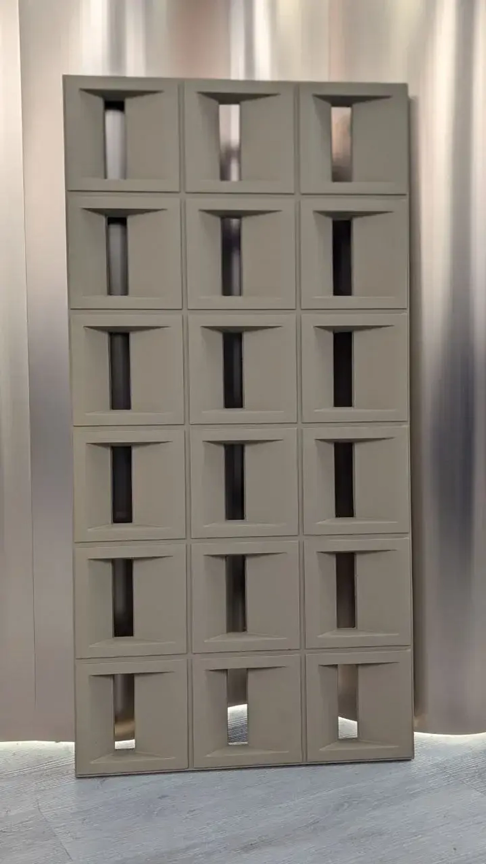 PALACE INCLINED HOLE