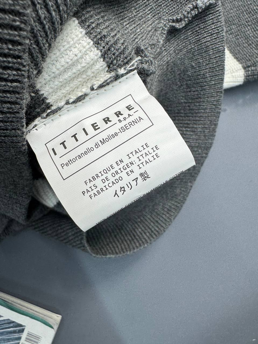 Свитер Eleventy