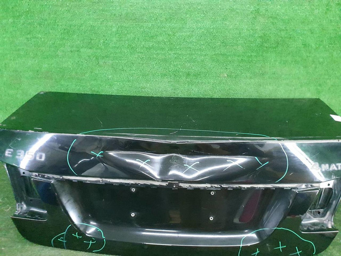 Крышка багажника Mercedes Е W212 (2009-2016)