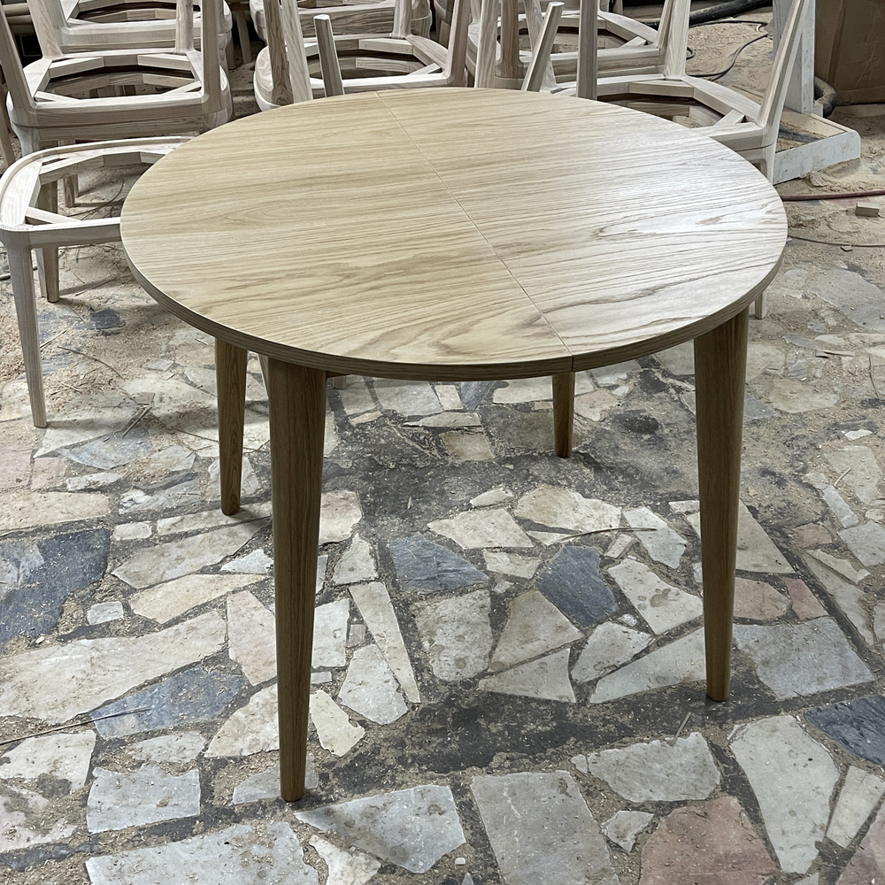 Круглый кухонный стол из дерева - RETRO