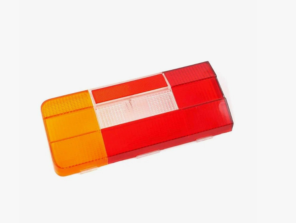 Рассеиватель заднего фонаря ВАЗ 2106 левый