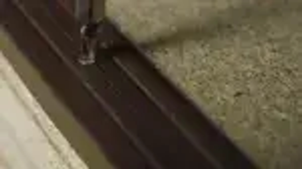 Порог металлический для напольных покрытий на разном уровне 90 см