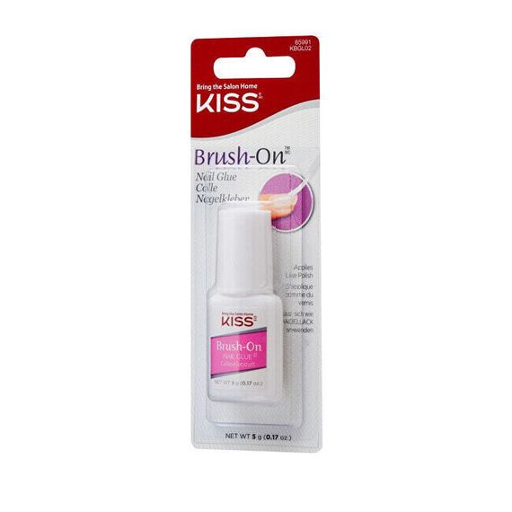Быстросохнущий клей для ногтей с кисточкой для нанесения Brush-On (Nail Glue) 5 г