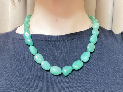 Бусы /нефрит