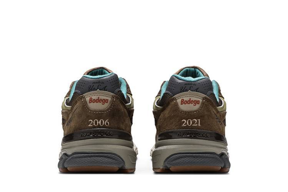 Кроссовки Bodega X New Balance Nb 990 V3 "Here To Stay"