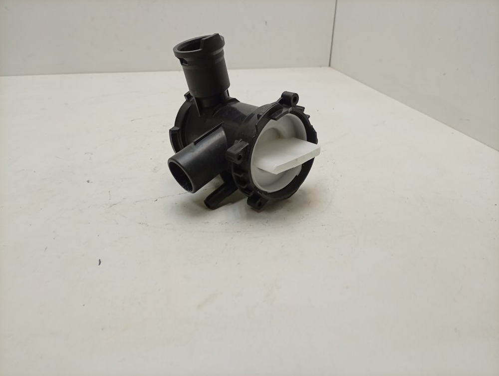 WLK24271OE/04 кт30 Улитка сливного насоса для стиральных машин Siemens Bosch 144992 б/у