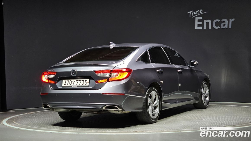 Honda Accord 10 Generation 1.5 Turbo (09.2019)