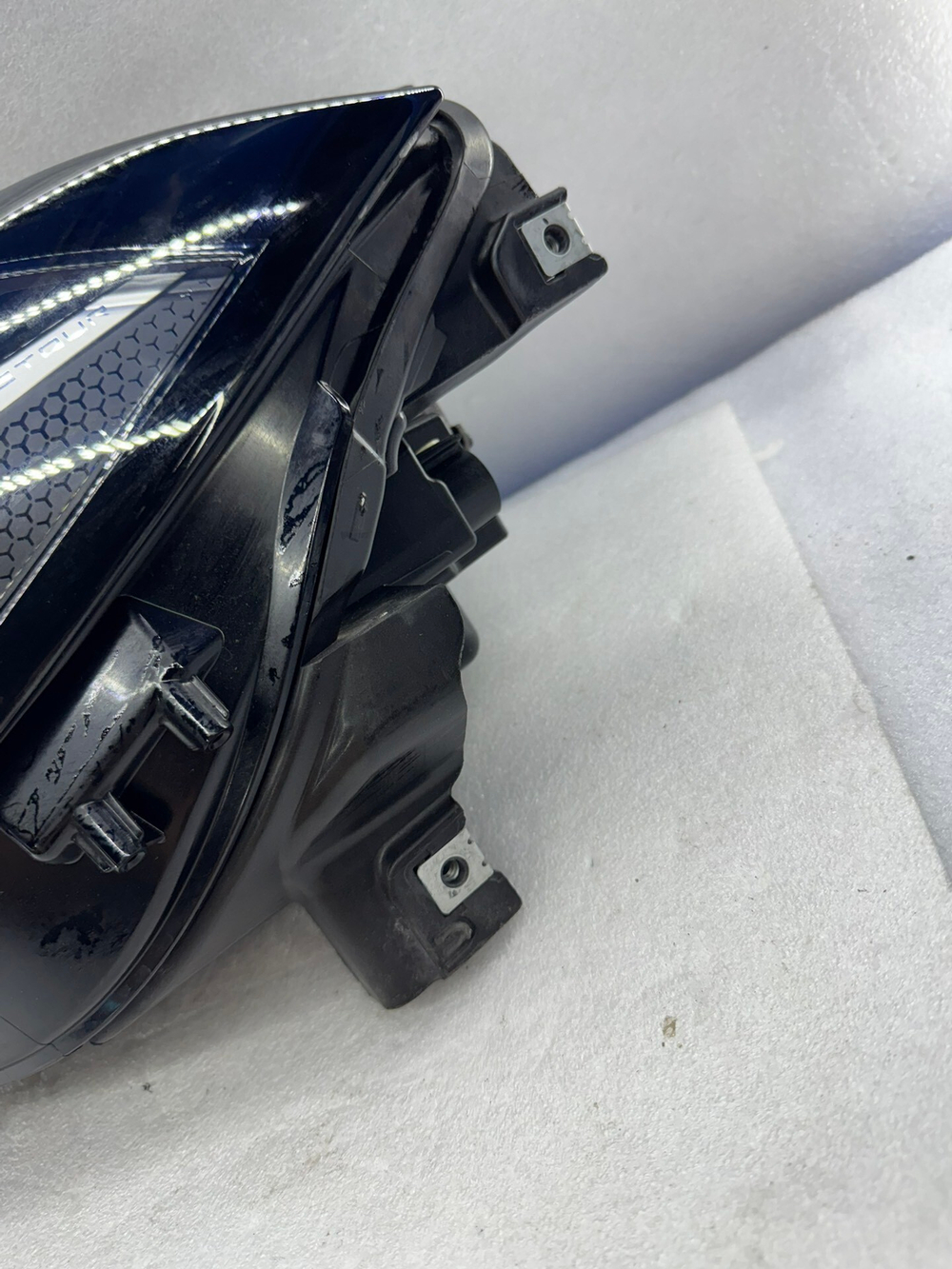 Фара правая LED Chery Jetour X70 PLUS