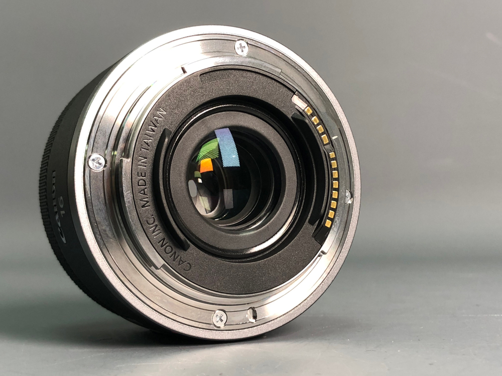 Canon RF 16mm F2.8 STM