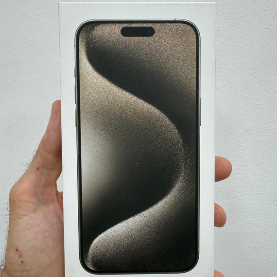 Applе iPhone 15 Pro Max 256gb серый титан (НОВЫЙ)