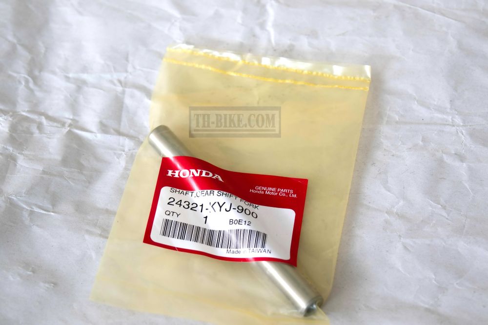 24321-KYJ-900. Вал (ось) вилок переключения Honda CRF250L, CBR250/300.