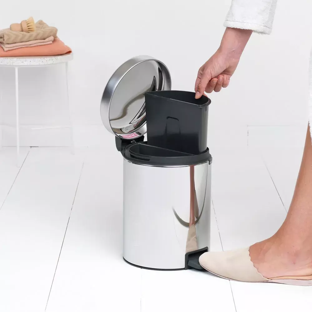 Brabantia - Контейнер для мусора NewIcon 2x2л / артикул   280481  / GTIN 8710755280481