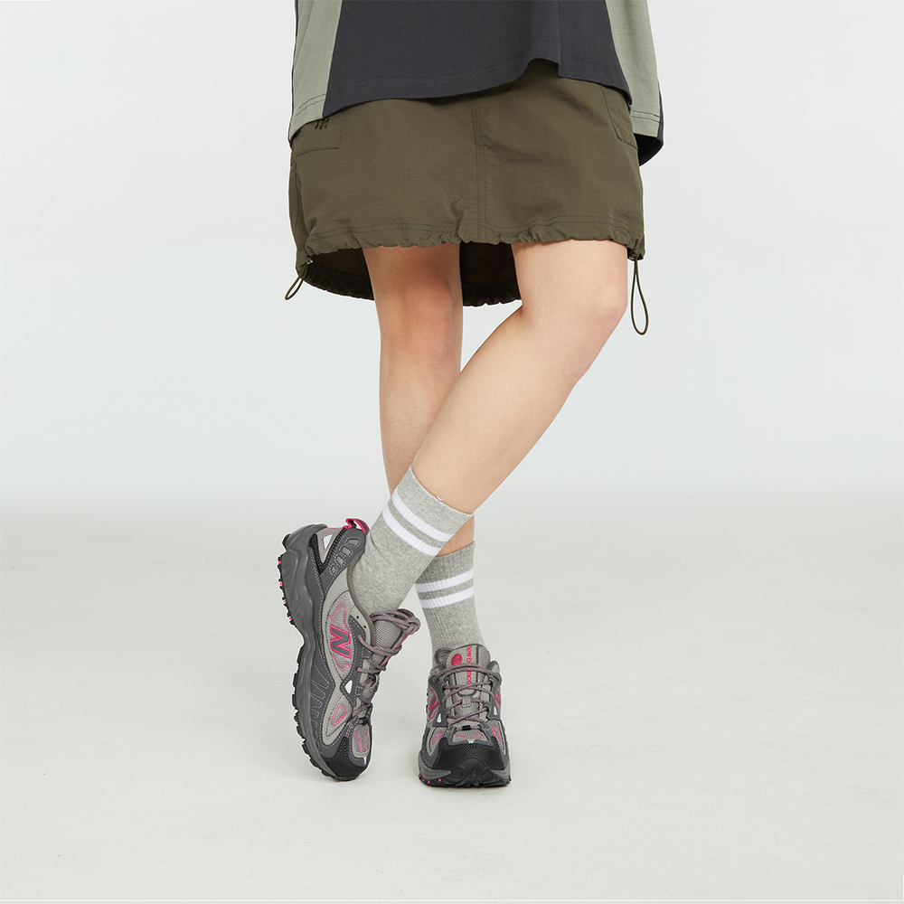 Кроссовки New Balance Nb 703 B (Женская размерная сетка)