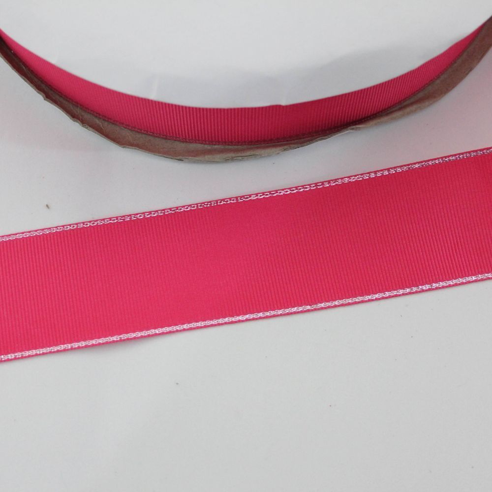 `Лента репсовая однотонная с металл. кромкой(серебро) 38 мм, цвет: 175 ярко-розовый