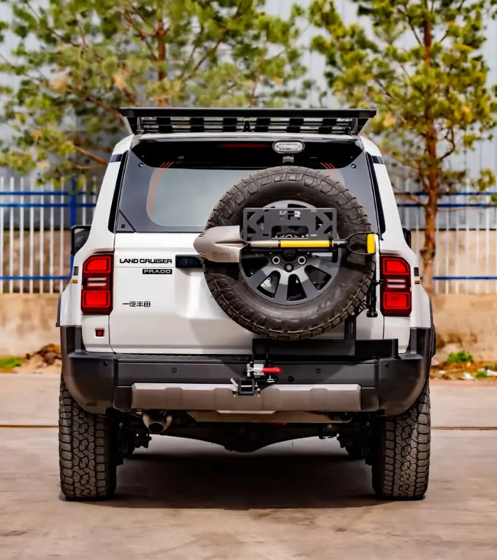 Крепление запасного колеса с фонарем для Toyota Land Cruiser Prado 250 LC250 2024+ Тойота крузер крузак Калитка запаски запаска