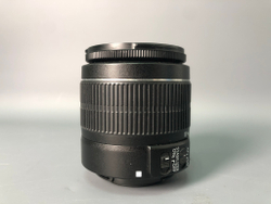 Canon 1100D Kit 18-55mm, 5140 кадров, есть царапины.