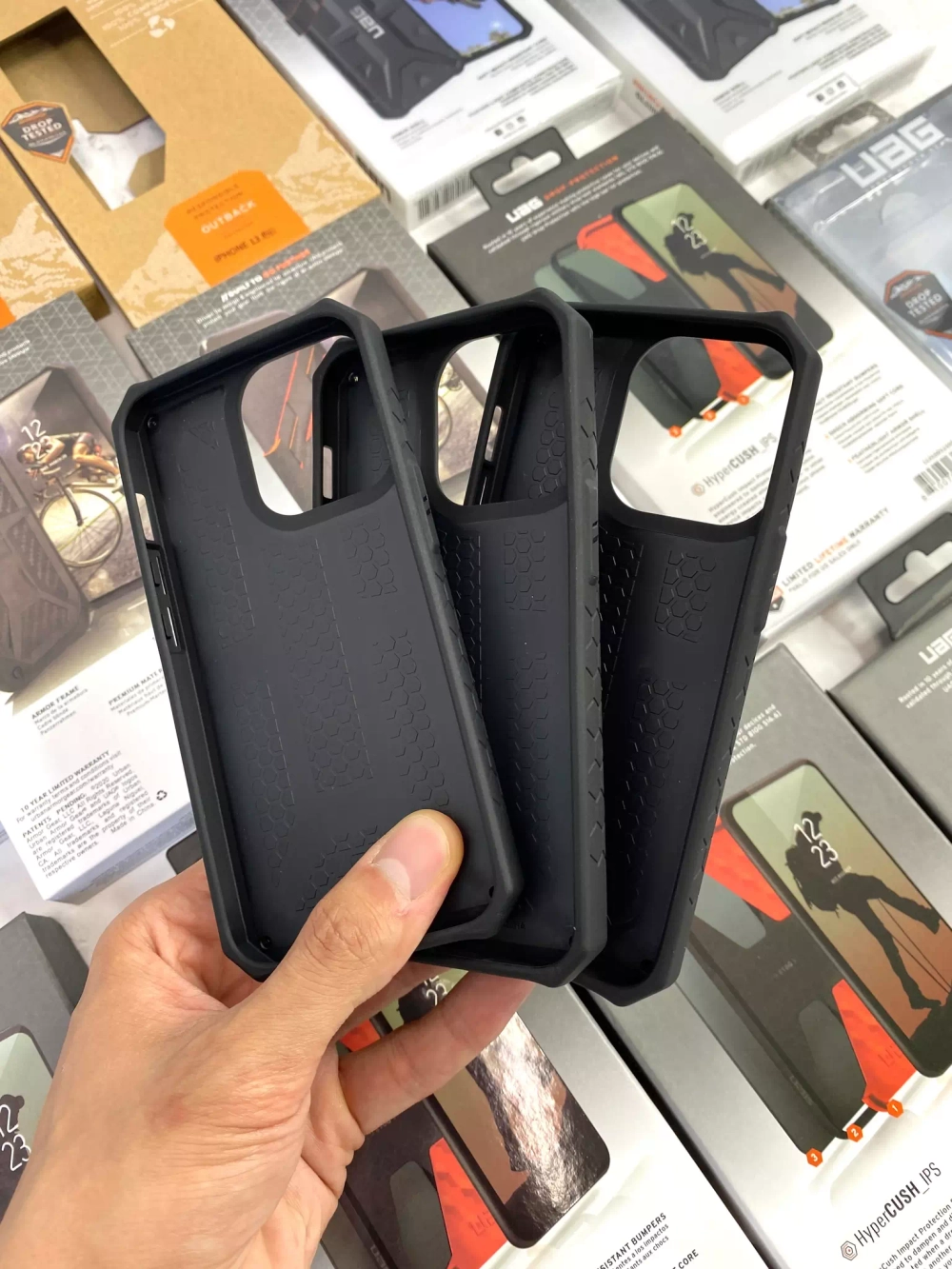 Чехол узор UAG (копия premium) в коробке. Красный
