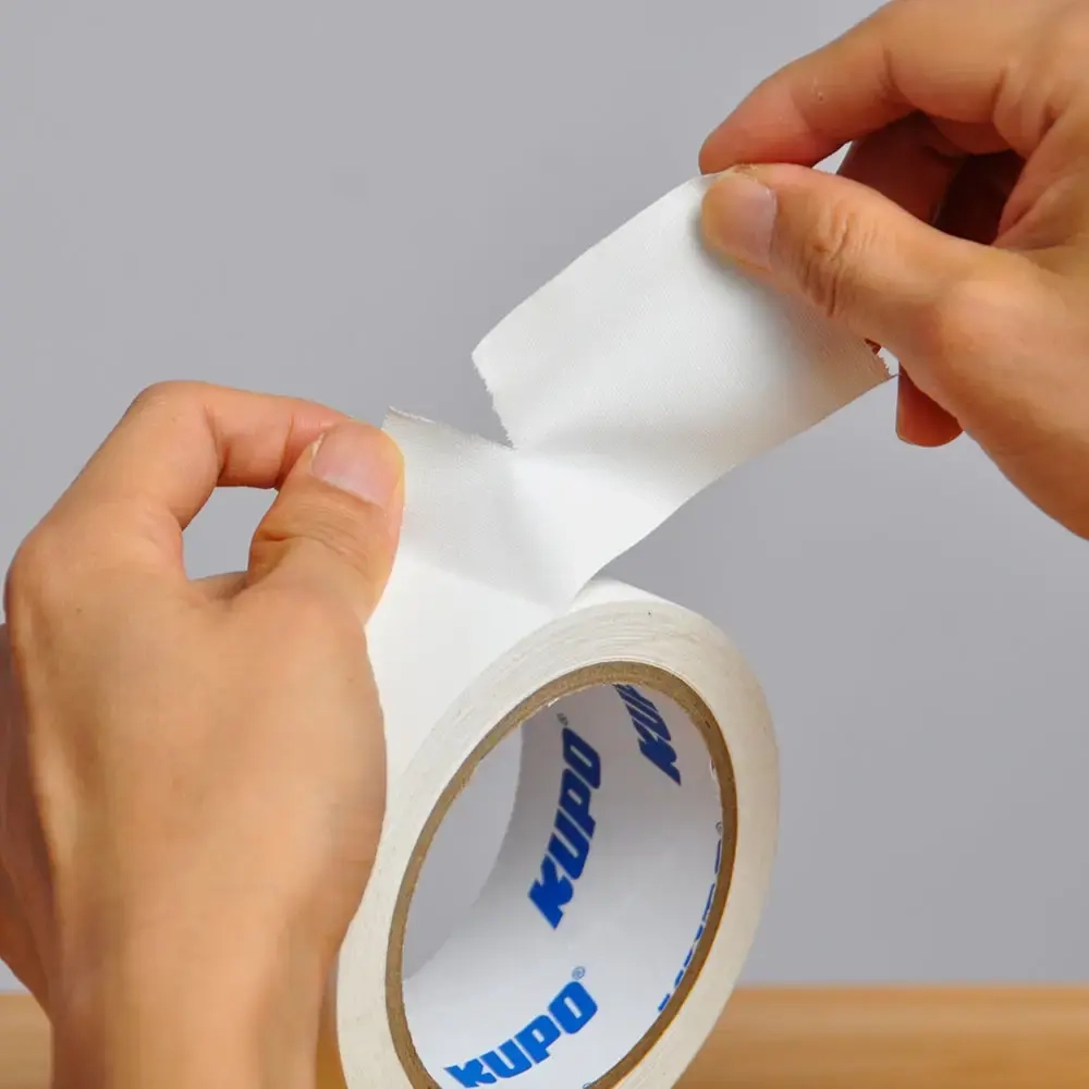 Лента клейкая KUPO GTM-515B GAFFER TAPE черная 48 мм